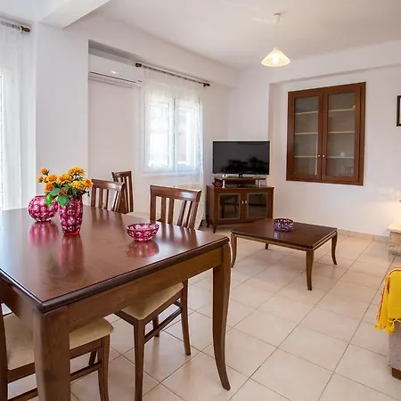 Grande Apartman Limenária