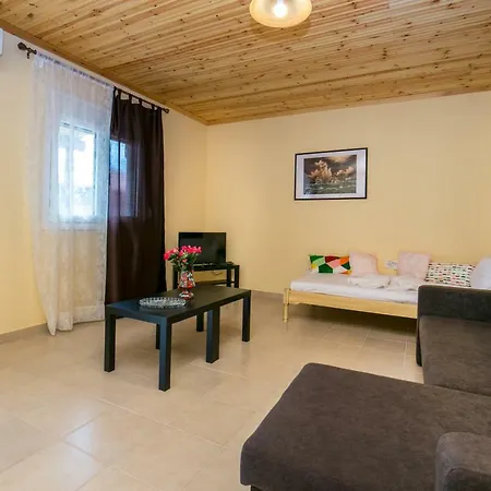 Grande * Λιμενάρια